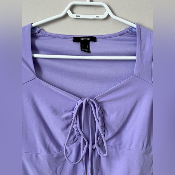 Women’s Forever21 Cut Out Front Tie Short Sleeves Square Neckline Top - Picture 4 of 10